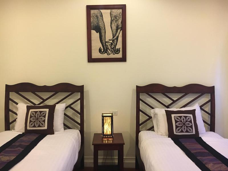 Luang Prabang Legend Hotel Ngoại thất bức ảnh