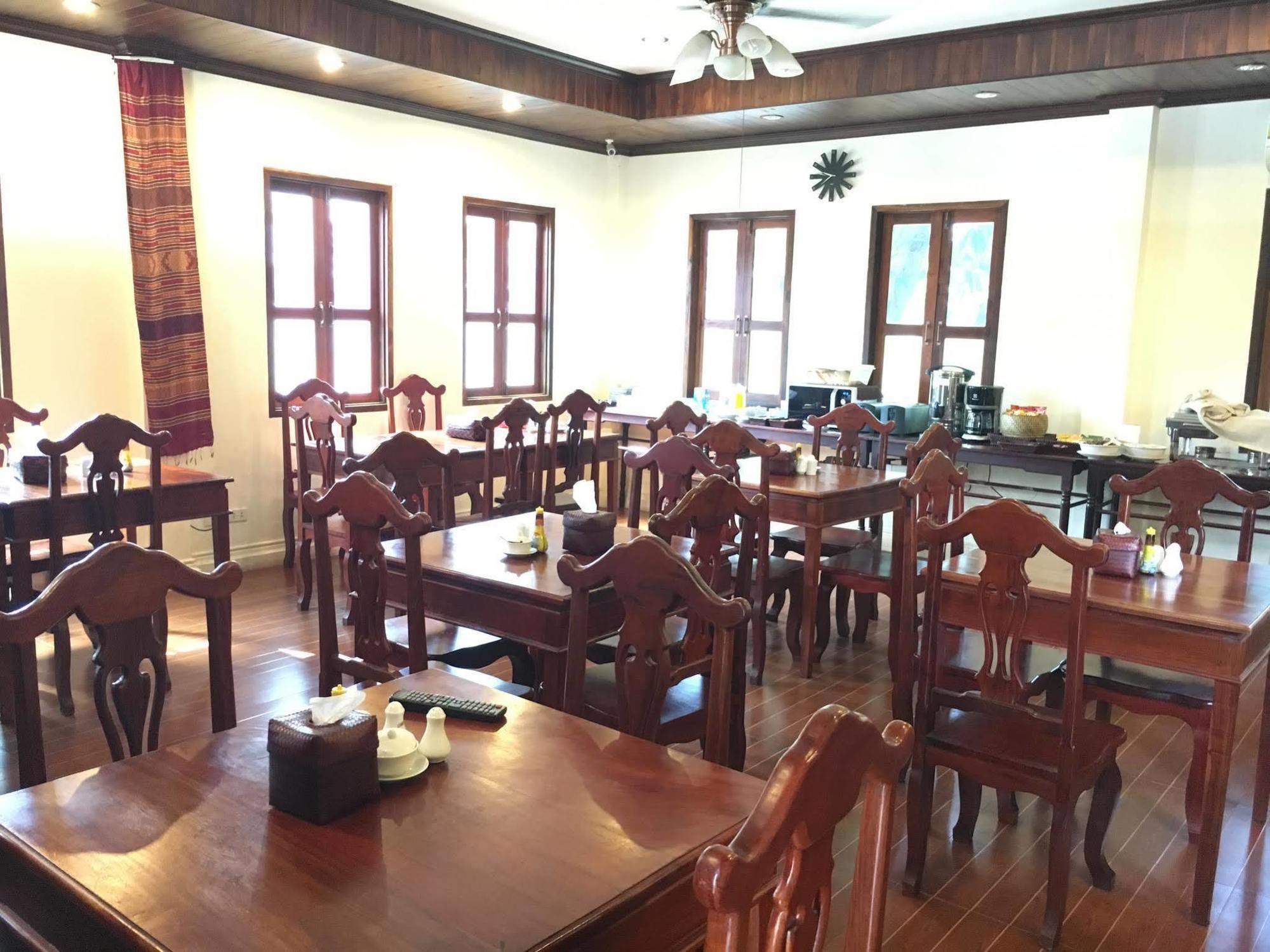 Luang Prabang Legend Hotel Ngoại thất bức ảnh